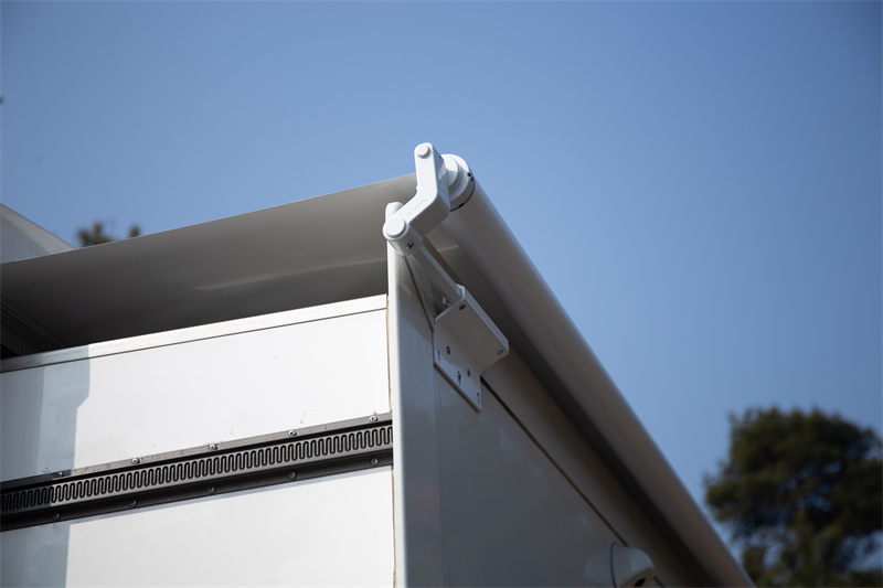 A6 Awning For Pop Out Walls (8)