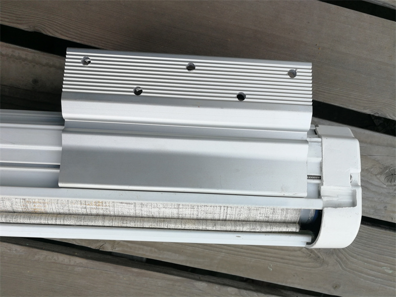 A10 Awning For Pop Out Walls (6)