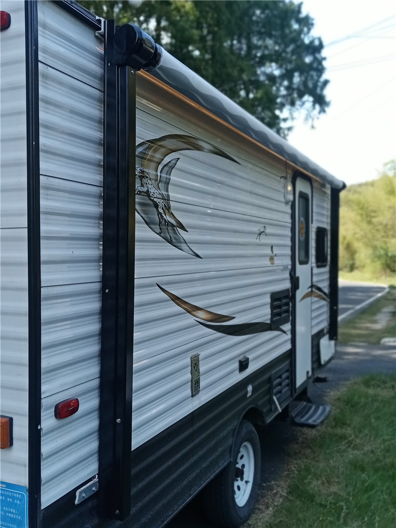 B2L Camper Awnings3